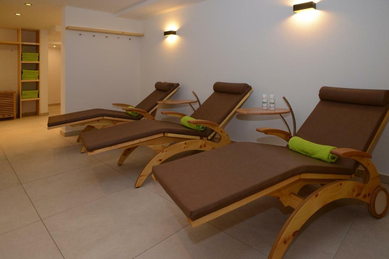 Zuhause In Den Alpen Ihre Ferienwohnung Mit Hallenbad Und Sauna Lenzerheide Kültér fotó