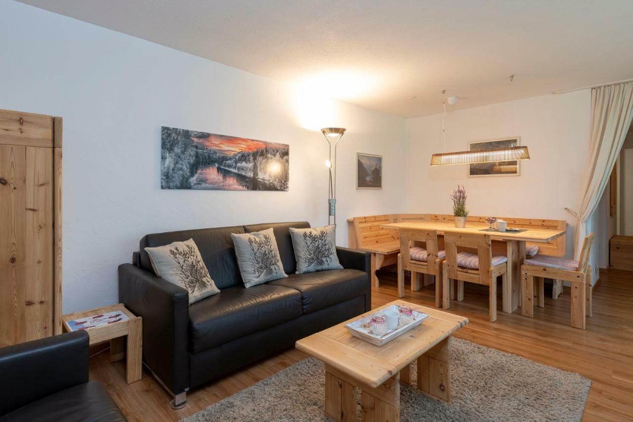 Zuhause In Den Alpen Ihre Ferienwohnung Mit Hallenbad Und Sauna Lenzerheide Kültér fotó