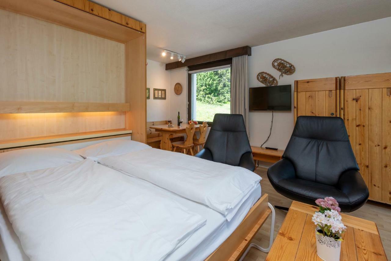 Zuhause In Den Alpen Ihre Ferienwohnung Mit Hallenbad Und Sauna Lenzerheide Kültér fotó